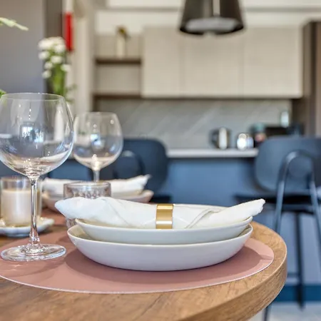 Apartamento Luxury 1 Bedroom St Julians Sleeps 4 *