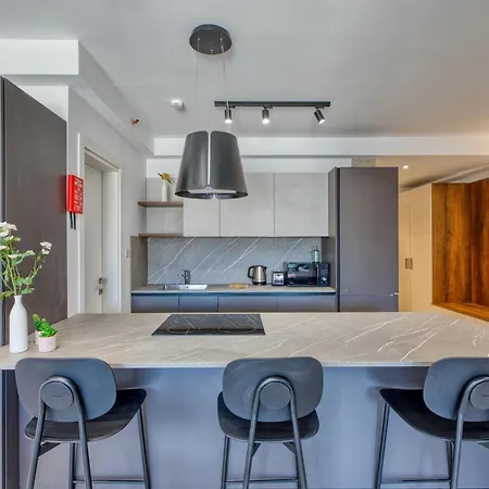 Luxury 1 Bedroom St Julians Sleeps 4 Appartement