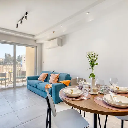 Luxury 1 Bedroom St Julians Sleeps 4 * San Pawl il-Baħar