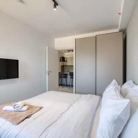 Apartamento Luxury 1 Bedroom St Julians Sleeps 4 *